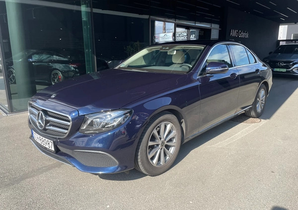 Mercedes-Benz Klasa E cena 132900 przebieg: 57900, rok produkcji 2019 z Chojnice małe 172